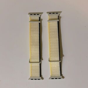 Bundle of two Apple Watch bands.